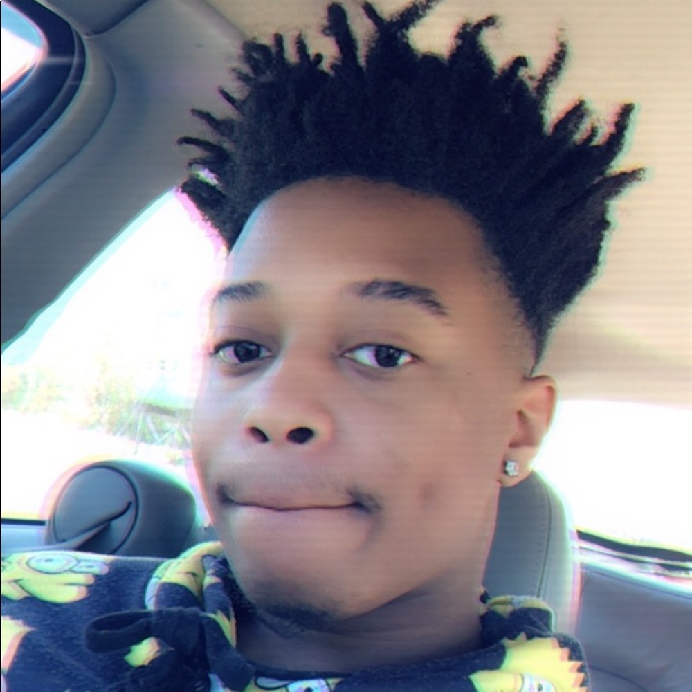 Meet your Posher, Kelin